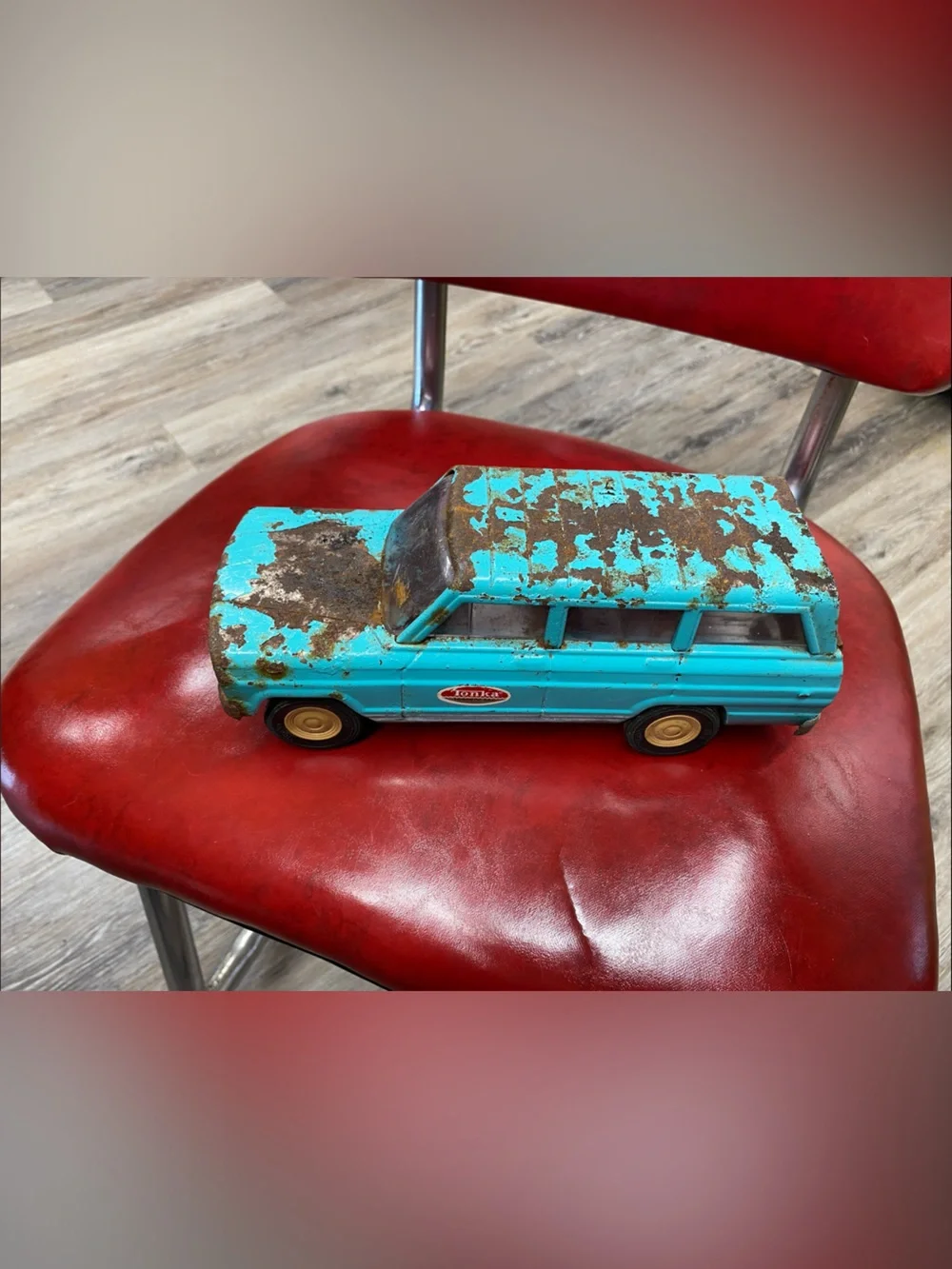Tonka Metal Toy Van in Turquoise with Gold Wheels